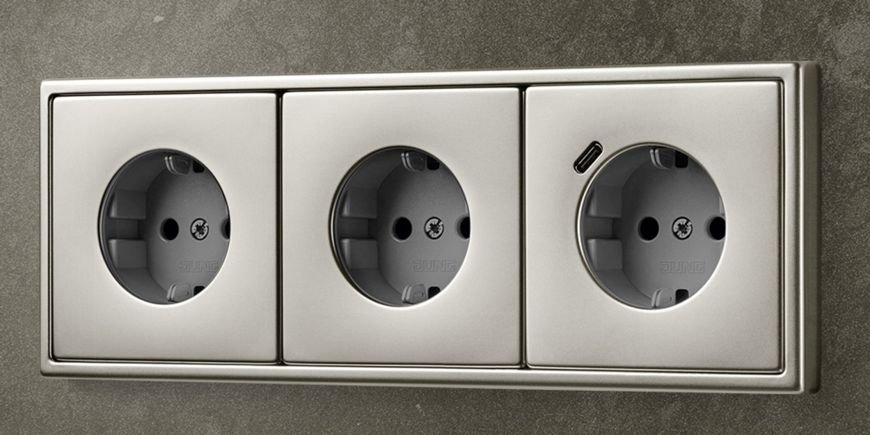 SCHUKO® Steckdosen mit USB bei ETEK Elektrotechnik Kochertal GbR in Hüttlingen