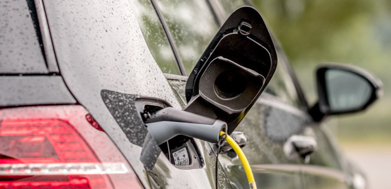 E-Mobility bei ETEK Elektrotechnik Kochertal GbR in Hüttlingen